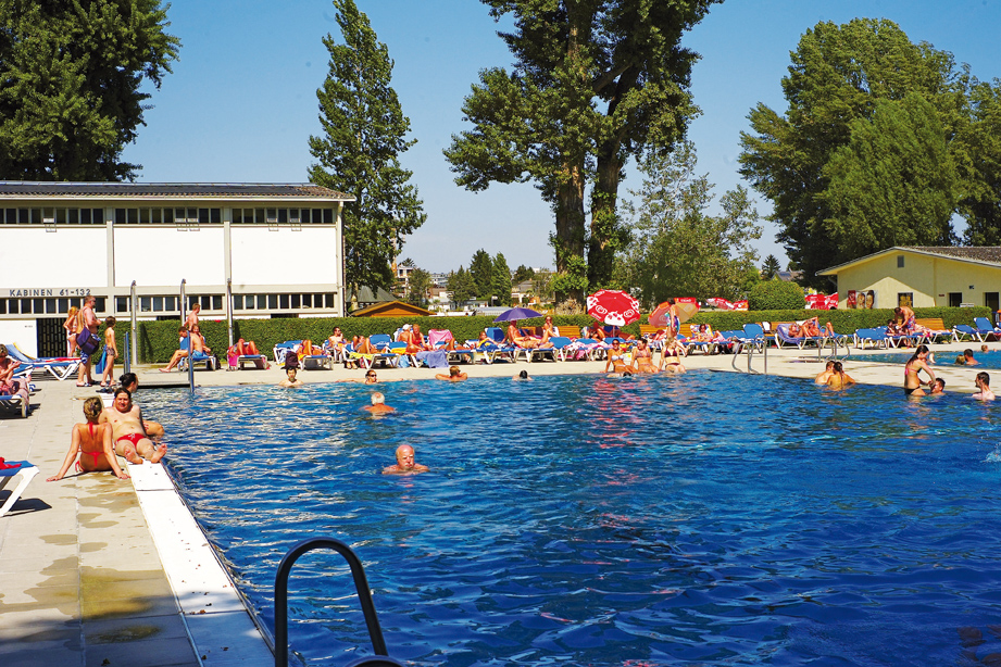 Swimming in Vienna Very ViennaVery Vienna